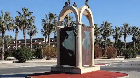 Monument al Delta de l'Ebre