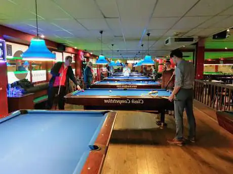 Snooker- Pool En Biljartlokaal De Pompadour