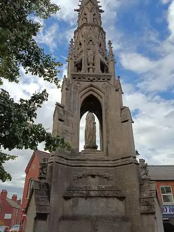 The Handley Monument