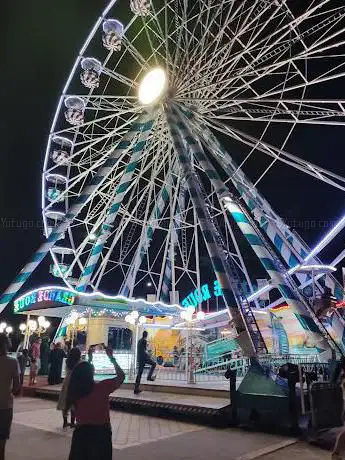 Carrousel de la Porte de la Loire  Tours