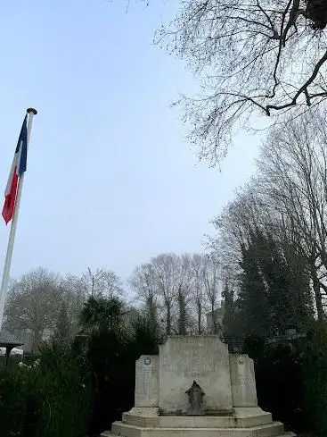 monument aux infirmieres