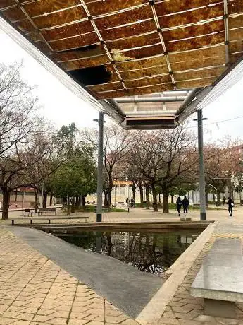 Plaça de les Treballadores i Treballadors de la Harry Walker