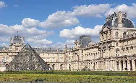 Louvre Museum