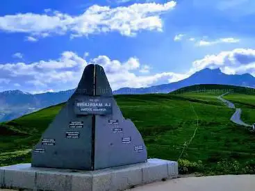 Col de La Madeleine