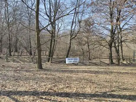 Area attrezzata Picnic (fontana e tavoli) stagno Pessina