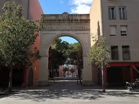 La Maquinista Terrestre i MarÃ­tima