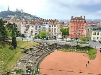 Amphitheater of the Three Gauls