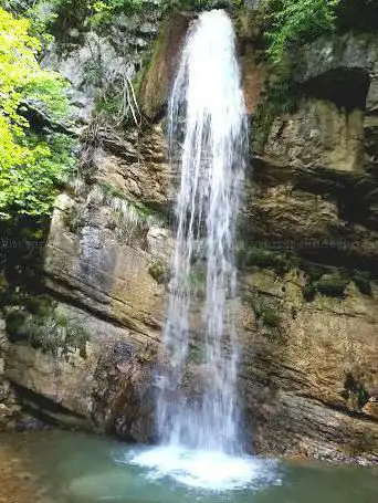 Cascade inférieure du Glésy