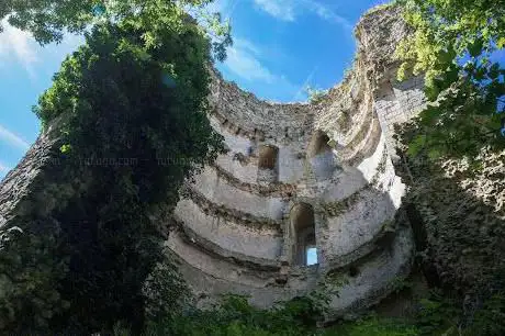 Donjon de Château-Renault