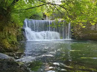 Cascade Du Moulin Neuf