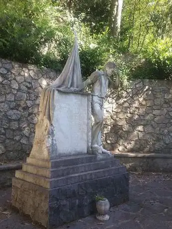 Monumento ai Caduti della Seconda Guerra Mondiale