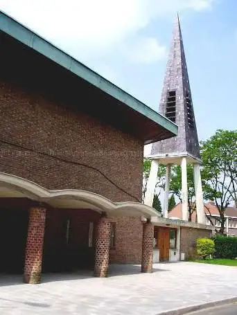 Église catholique Notre-Dame-de-Fatima Ã  Lambersart