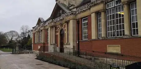 Dartford Borough Museum