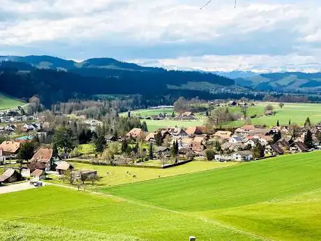 Bänkli mit Aussicht über Lützelflüh