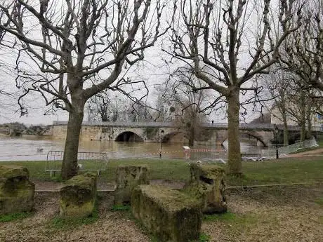 Ancien Pont de Poissy