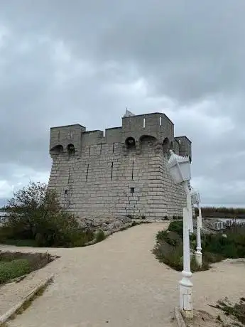 Ballestras Redoubt