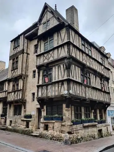 Maison Ã  Pans de Bois de la rue des Cuisiniers