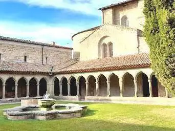 Abbaye de Saint-Hilaire