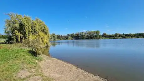 Lac de Saulx-Les-Chartreux