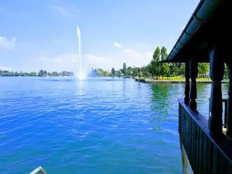 Urban Seebadanstalt (bathing hut)