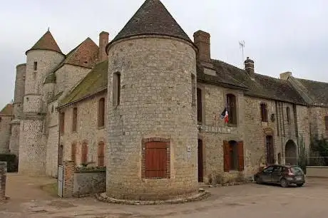 GR 132 De La Sausselière (Loiret) Ã  Chaumot (Yonne)