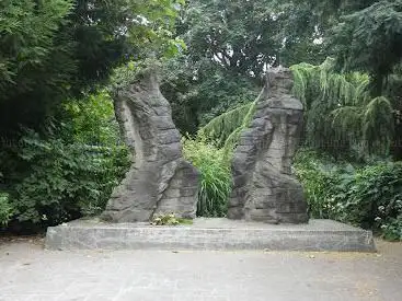 Monument Charles de Gaulle