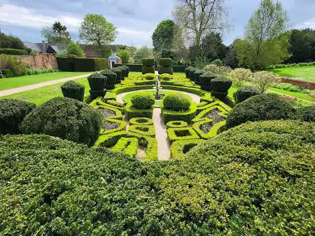 Bridge End Garden