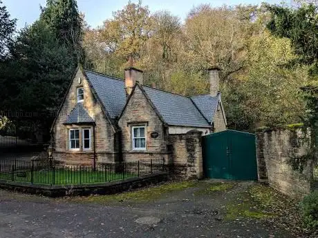 Lodge At West Entrance To Pleasley Vale