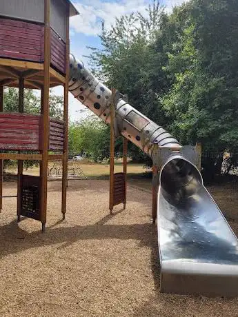 Thorpe Way play area