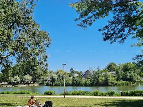 Parc du Lac des Bretonnières