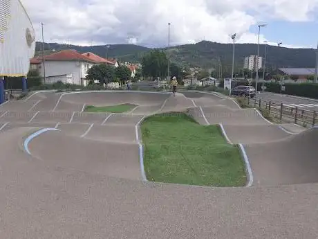 Skatepark pumptrack