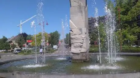 Rond point Fontaine .