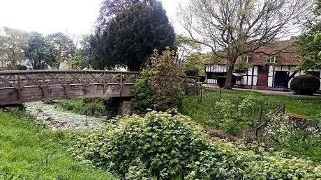 Southchurch Hall Gardens