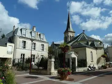 église Saint-Philippe-et-Saint-Jacques de Châtillon