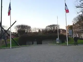 Monument Ã  la gloire de la Résistance