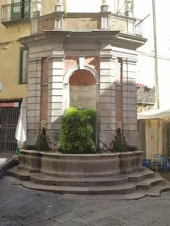 Piazza Sedile del Campo