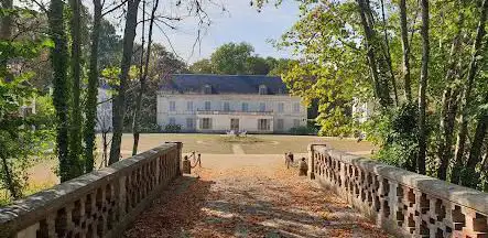 Chateau de Champvallon