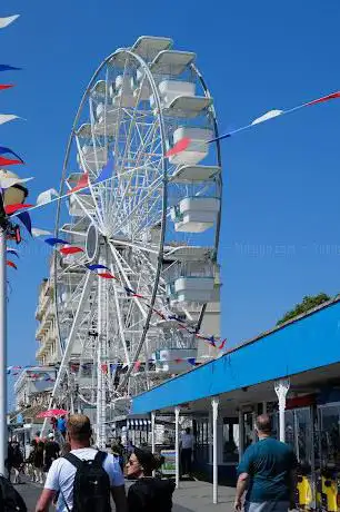 Llandudno Pier Ferris Wheel