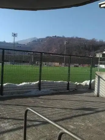 Ponte Lambro campo di calcio