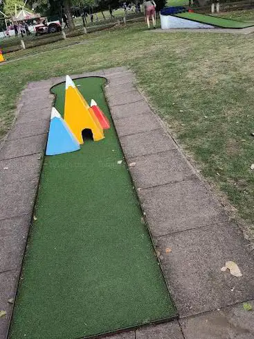 Beacon Park Mini Golf