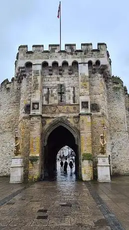 Bargate