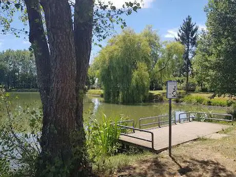 Etang  aire de pique-nique, WC