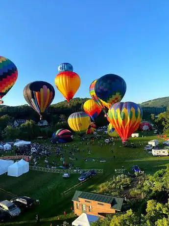 Balloons Over New England