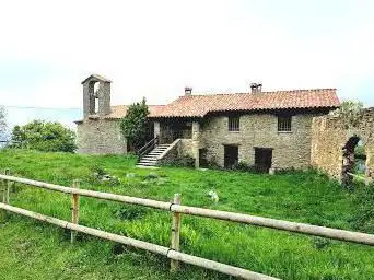 Refugi de Santa Magdalena del Mont