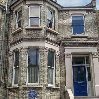 David Bomberg Blue Plaque