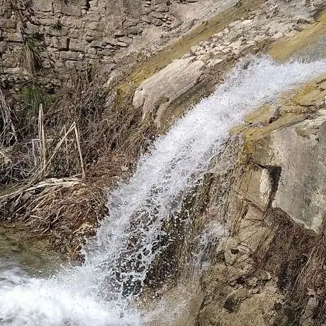 Fuente De Regrustan