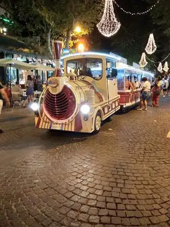 Fermata trenino turistico