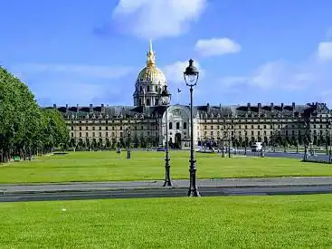 Esplanade des Invalides