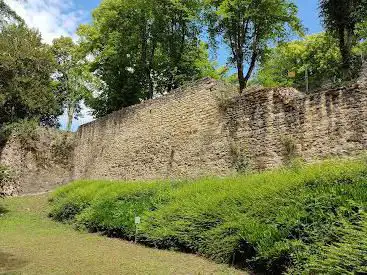 Forteresse de Montrond