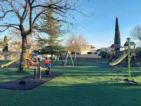 Aire de jeux enfants